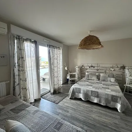 T3 élegant Dernier étage, 4****, Climatisation, 4 Pers. - Fr-1-472-212 Apartment Sète